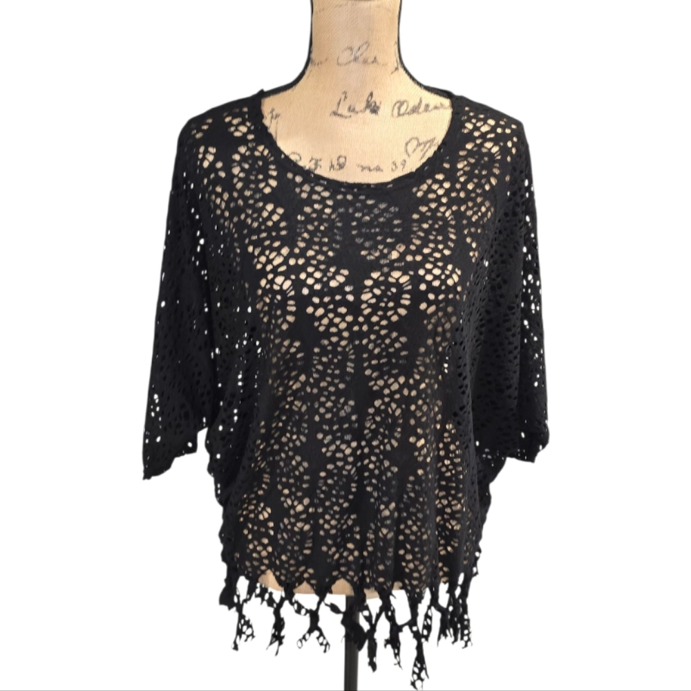 Mechant Dolman Sleeve Black Crochet‎ Fringe Top Coverup Women's Size Medium